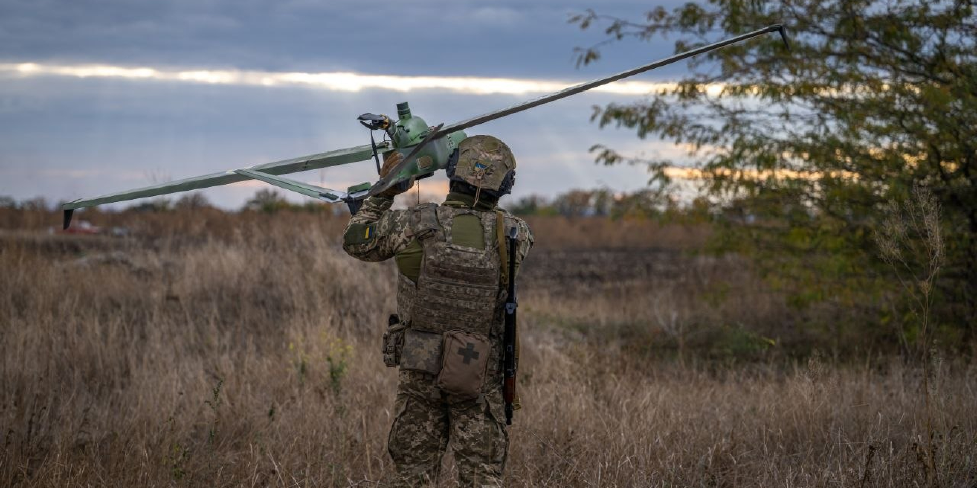 Украинские дроны увеличили российские потери на фронте на 29% и масштабировали удары по РФ в марте — Сырский