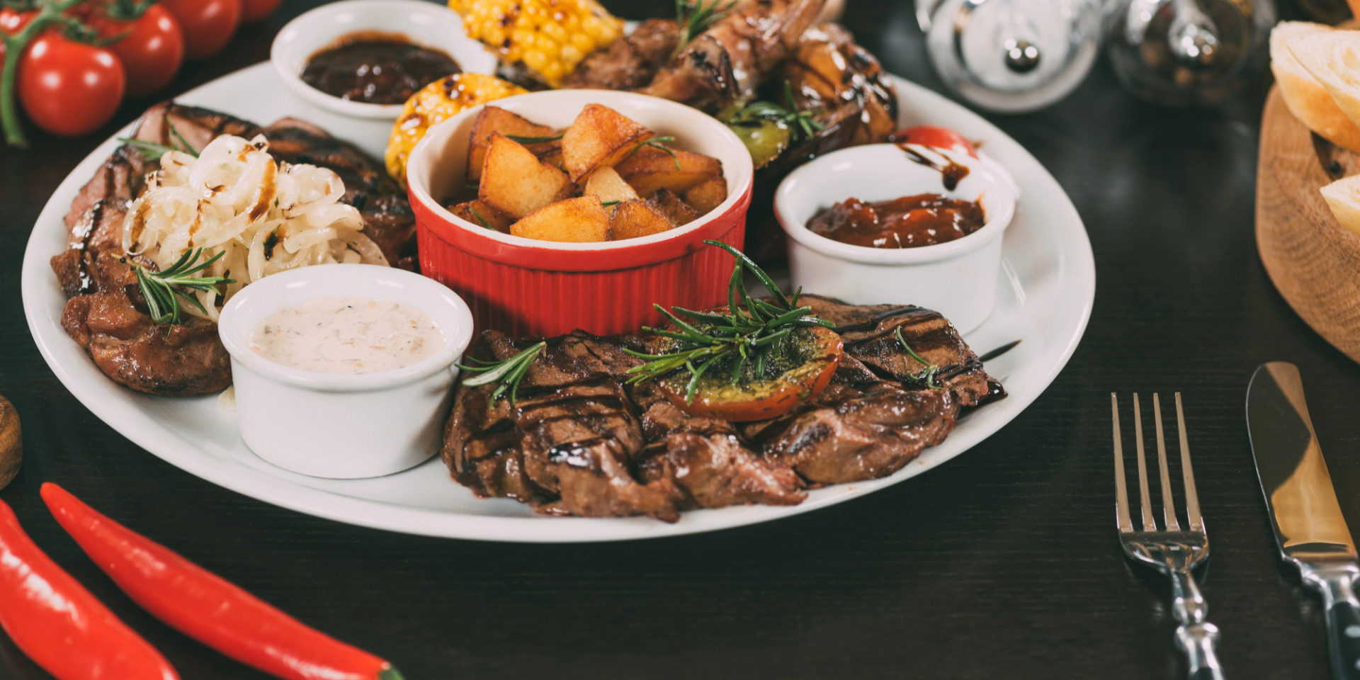 На Пасху и на каждый день. Как сделать жесткое мясо нежным и сочным: восемь простых советов