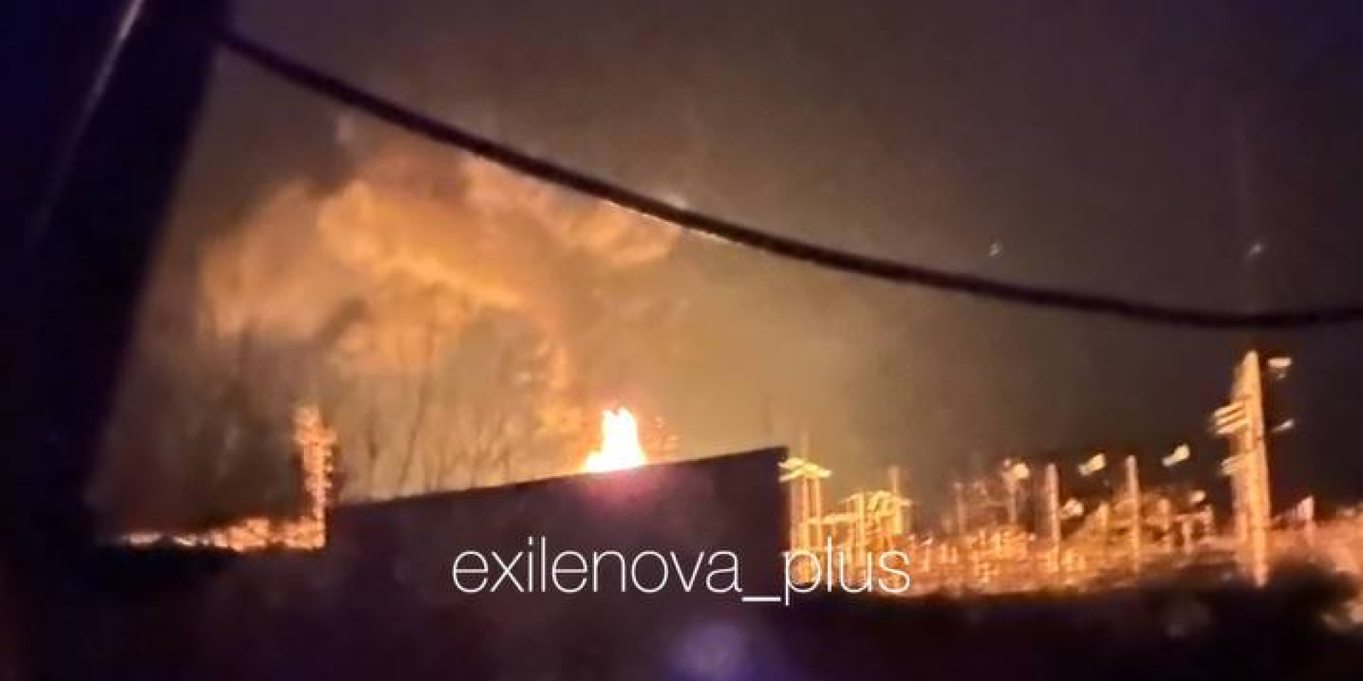 В оккупированном Мелитополе пропал свет, сообщается об атаке на местную подстанцию