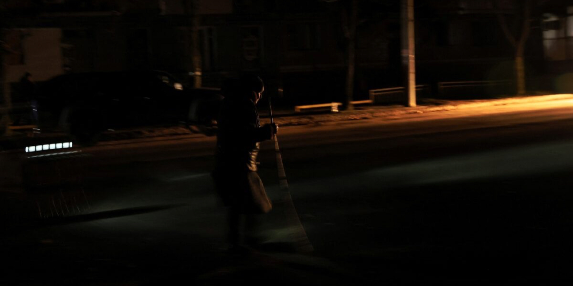 В Евпатории и Саках выключают свет из-за перегрузки энергосистемы военными объектами РФ и средствами РЭБ — АТЕШ