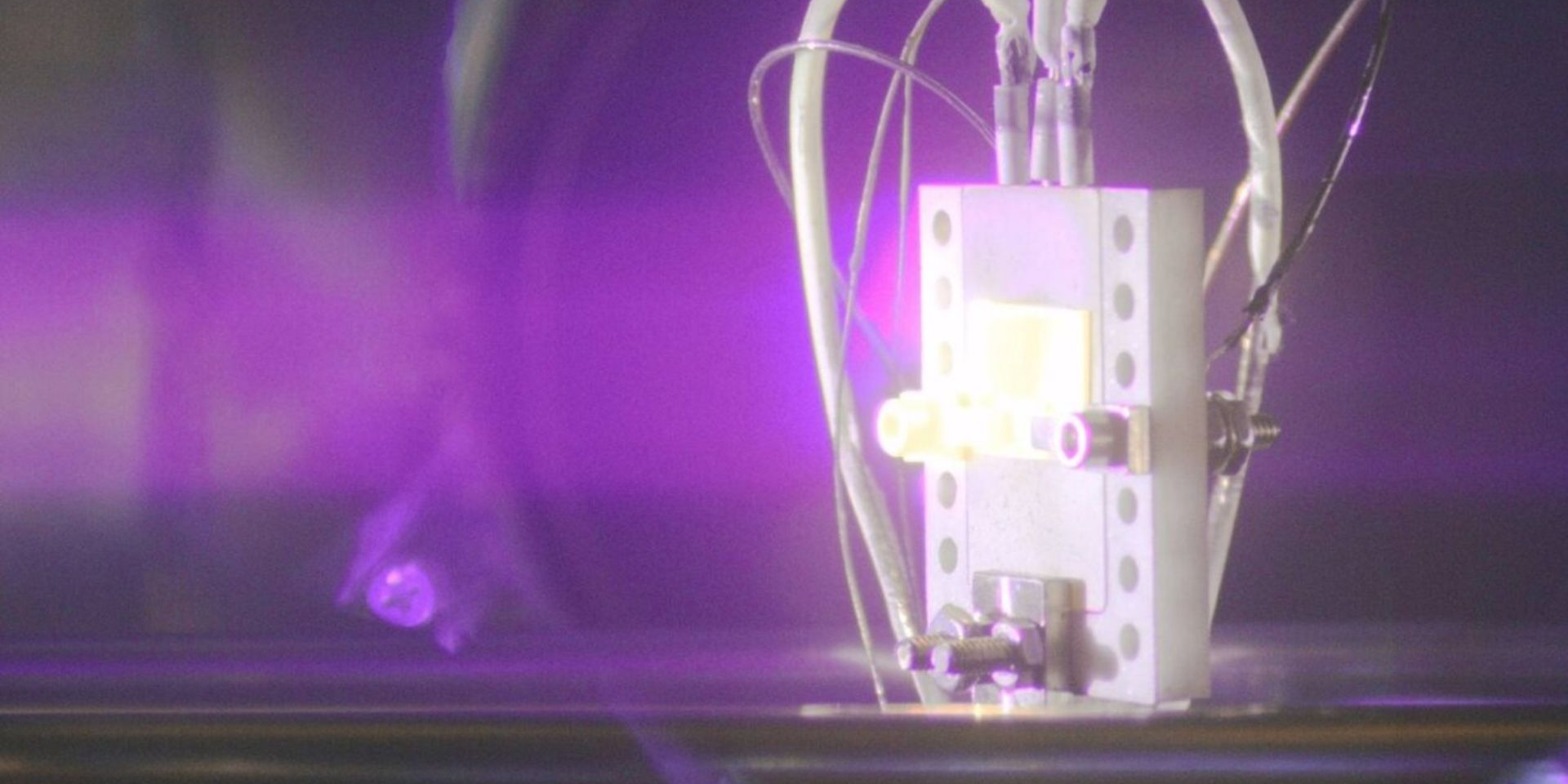 Вместо розетки — радиация. Американский стартап строит ядерную батарейку для ноутбуков по заказу Пентагона