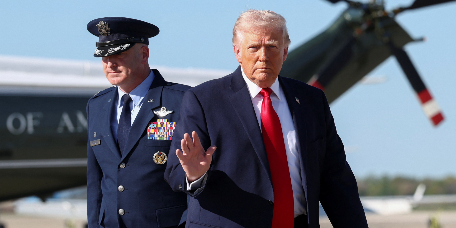 Китай столкнется с «большими проблемами» в случае поставки оружия Ирану — Трамп