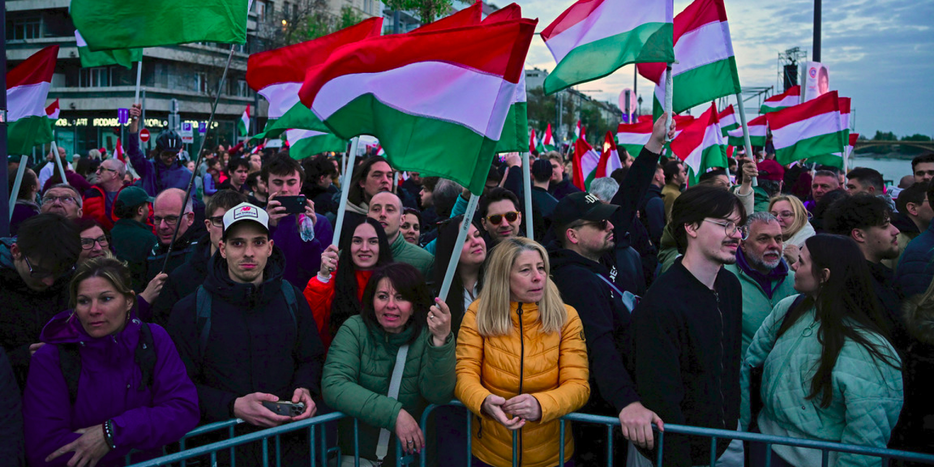 Два последних опроса перед выборами в Венгрии прогнозируют победу Тисы Мадьяра