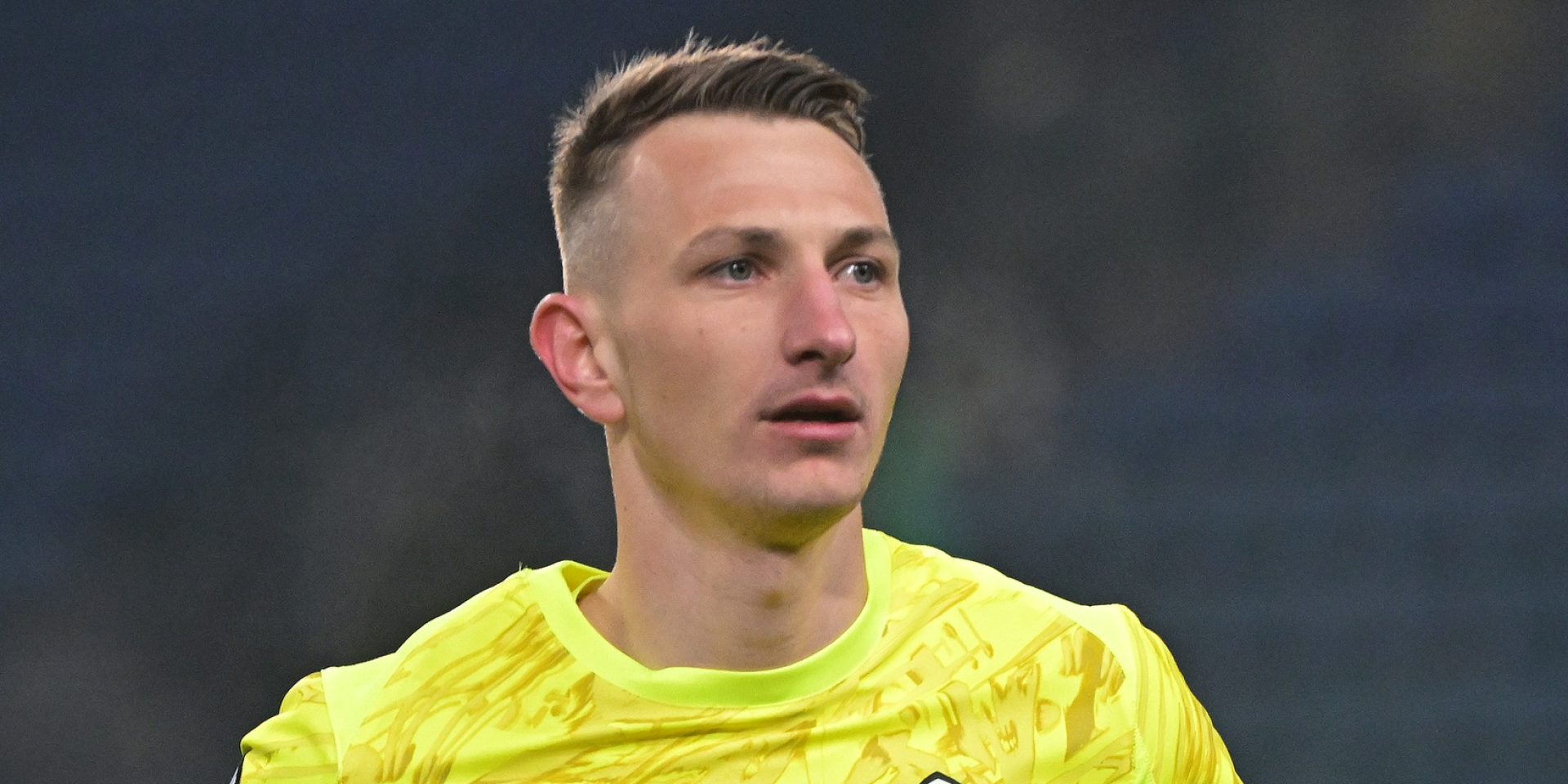 Вратарь сборной Украины и Шахтера сделал голевую передачу в матче УПЛ — видео