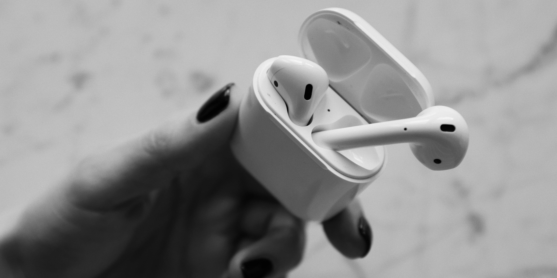 Чому ваші AirPods стали тихими. Головні секрети домашньої реанімації звуку (Фото: pexels.com)
