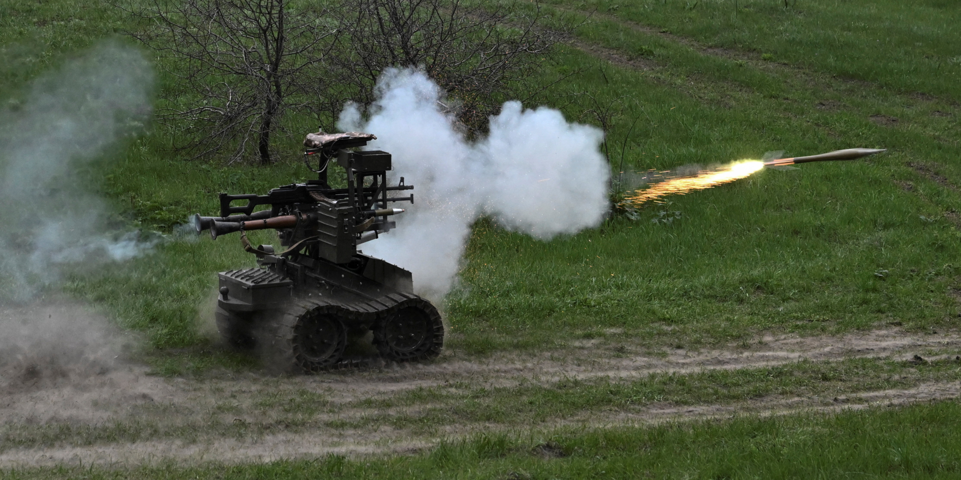 Украину атакуют дроны и ракеты: взрывы прогремели в Измаиле и Днепре