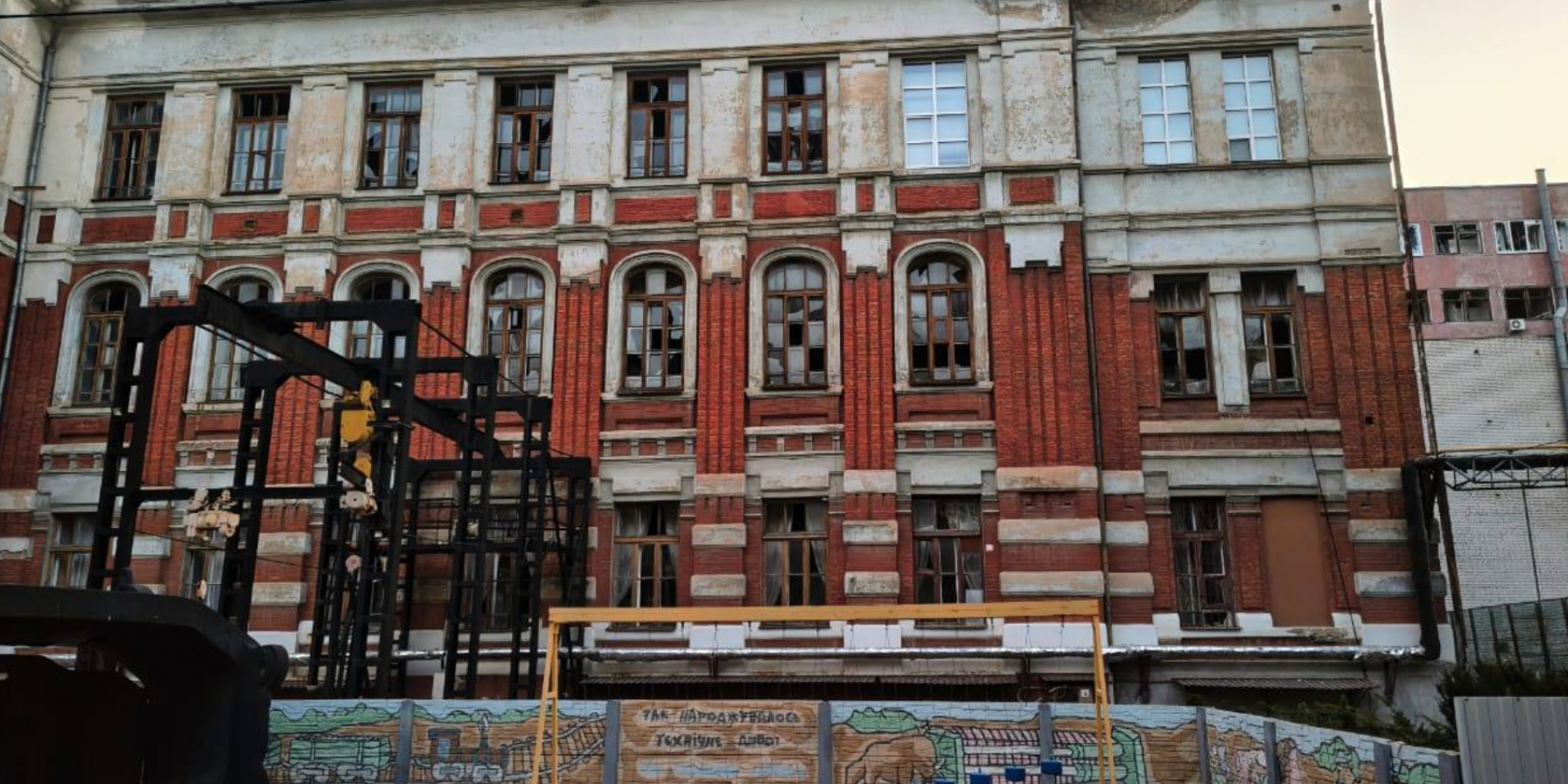 Two universities were damaged in Dnipro (Photo: Facebook page of National Technical University “Dnipro Polytechnic”)