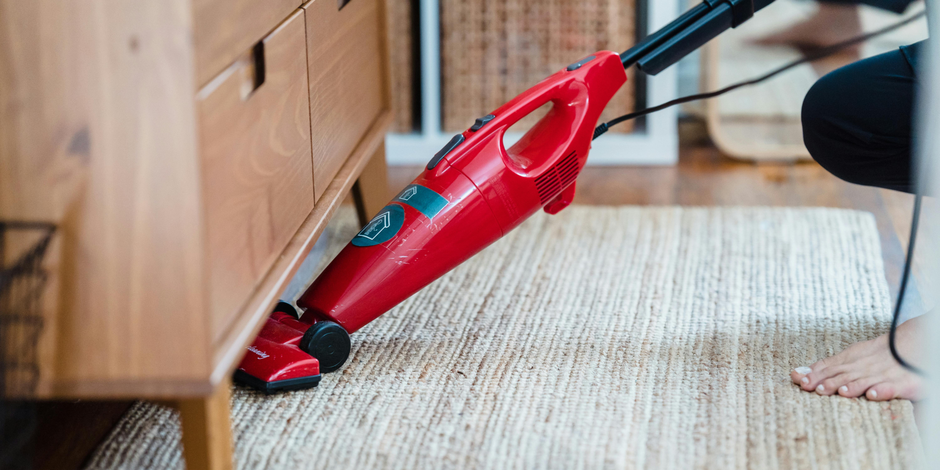 Стоит ли покупать моющий пылесос. Главные плюсы и минусы для вашего дома