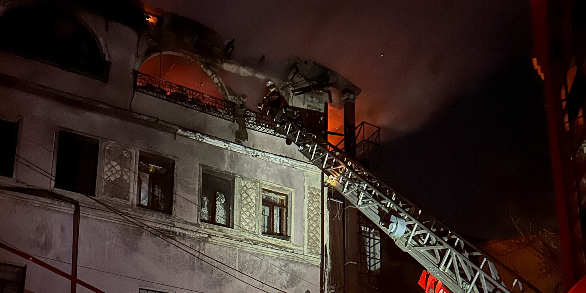 Россия атаковала Харьков дронами: есть попадания в нескольких районах, пострадали два человека