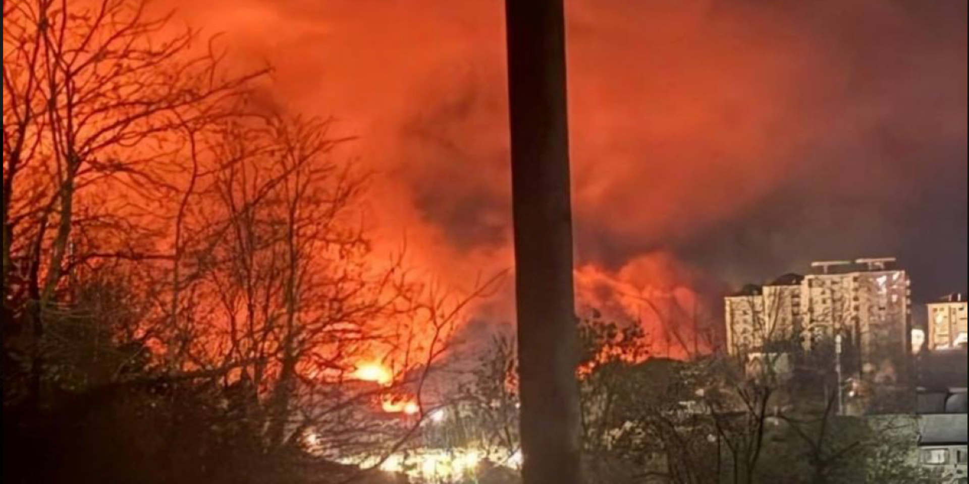 На Кубани ночью прогремели взрывы: дроны атаковали НПЗ в Туапсе