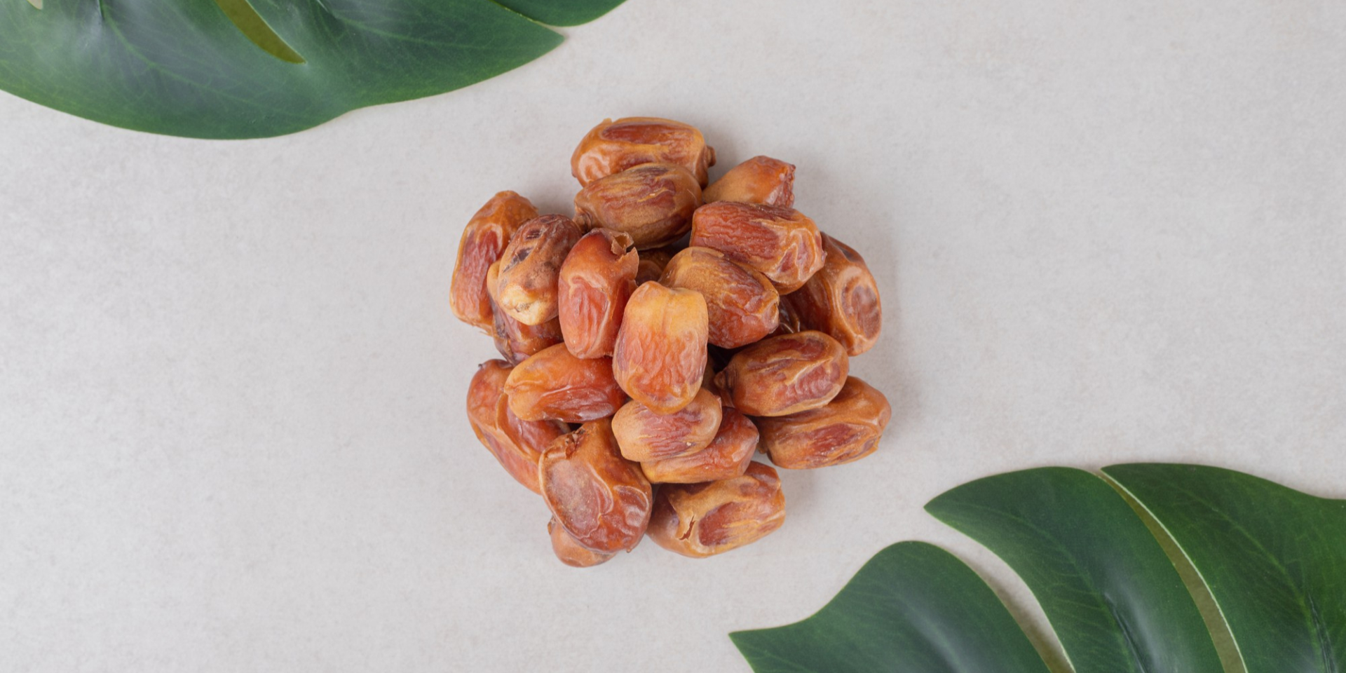Здоровая альтернатива сахару? Действительно ли стоит есть финики вместо сладостей и чем они полезны