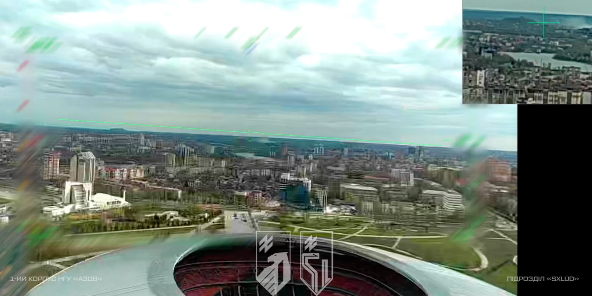 Дроны летают над Донбасс-Ареной. Азов заявил о взятии под контроль российской логистики вокруг Донецка — видео