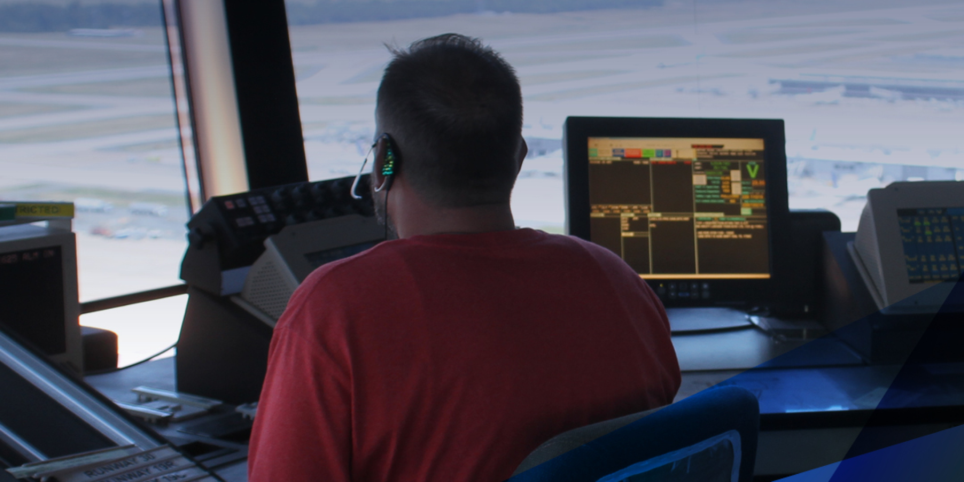 «Это было смешно только первые 5 минут». В США пилоты начали мяукать и лаять на рабочей радиочастоте и получили выговор от диспетчера