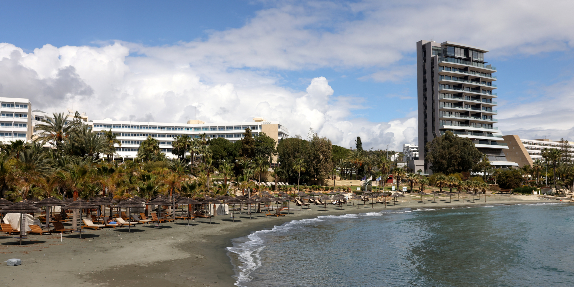 General view of the beach in Limassol, Cyprus, March 24, 2026 (Photo: REUTERS/Yiannis Kourtoglou)
