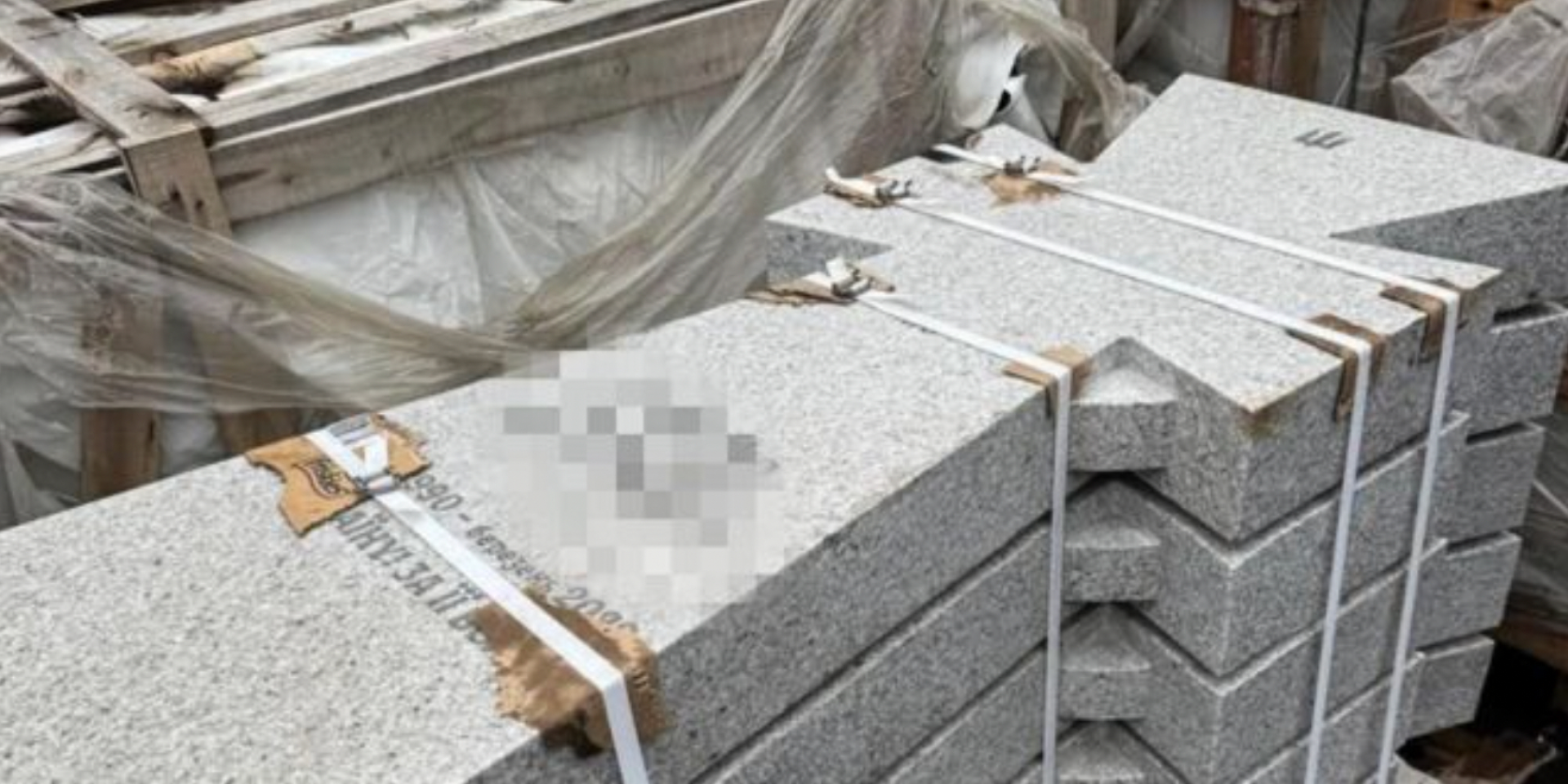 Могильні хрести для Алеї Пам’яті в Ірпені закупили за завищеною ціною (Фото: Прокуратура України)