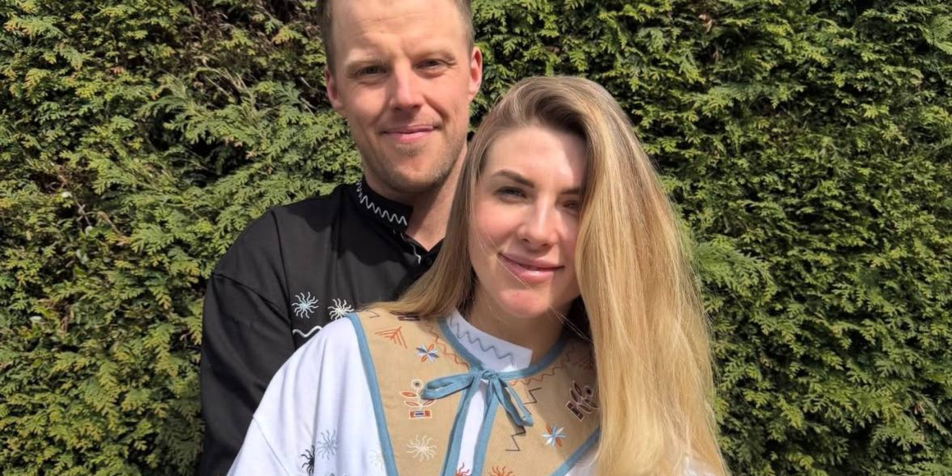 «This is шашлык». Британец рассказал в соцсетях об украинской Пасхе и мясе — видео