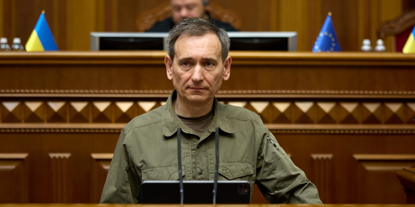 Як змусити чоловіків повернутися в Україну, хто кому кум в Офісі Зеленського і чому Єрмак не з’явився до суду — розмова NV з Веніславським