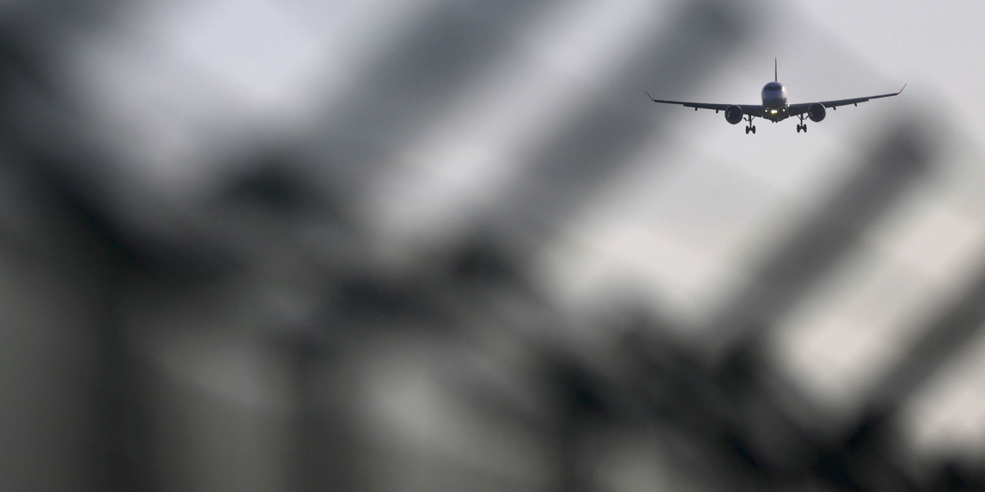 До конца мая в Европе могут начать отменять авиарейсы из-за нехватки топлива