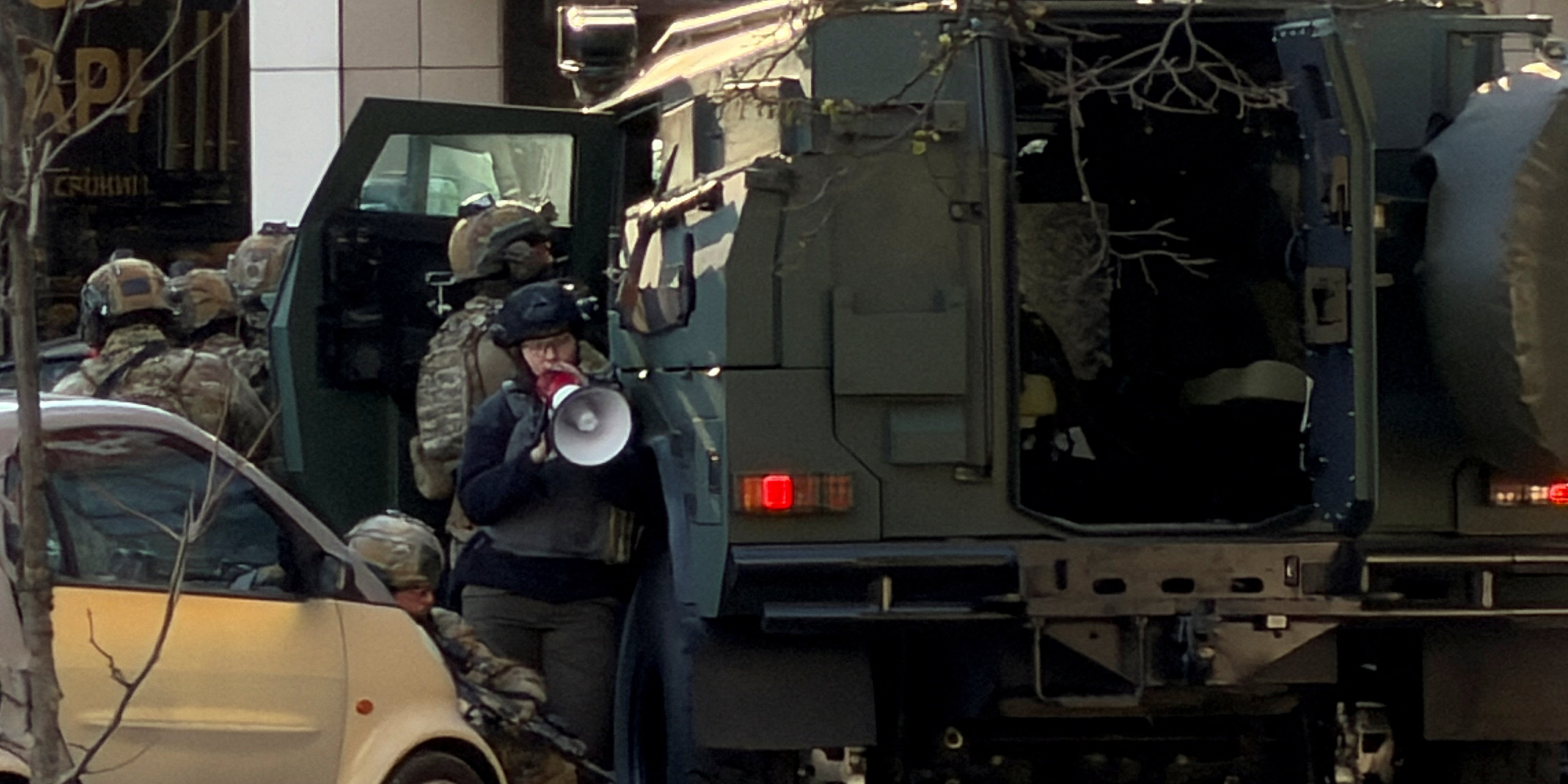 «Был в неадекватном состоянии». В МВД рассказали подробности операции по ликвидации стрелка в Киеве — видео