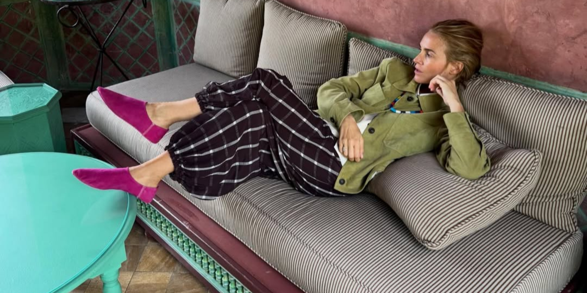 Станут основой рабочих и отпускных образов. Трендовые брюки, которые будут в центре внимания летом 2026