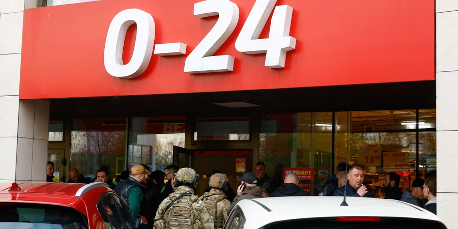 У Голосіївському районі Києва 58-річний уродженець Москви влаштував стрілянину (Фото: REUTERS/Valentyn Ogirenko)