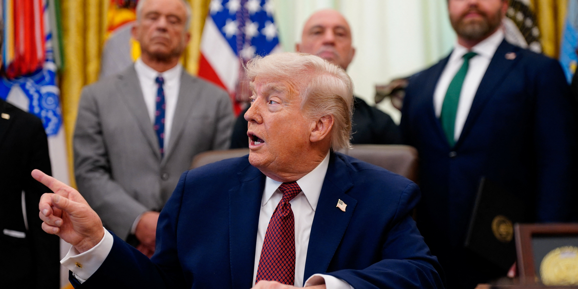 «Можно мне немного?». Трамп заявил, что не против попробовать психоделики