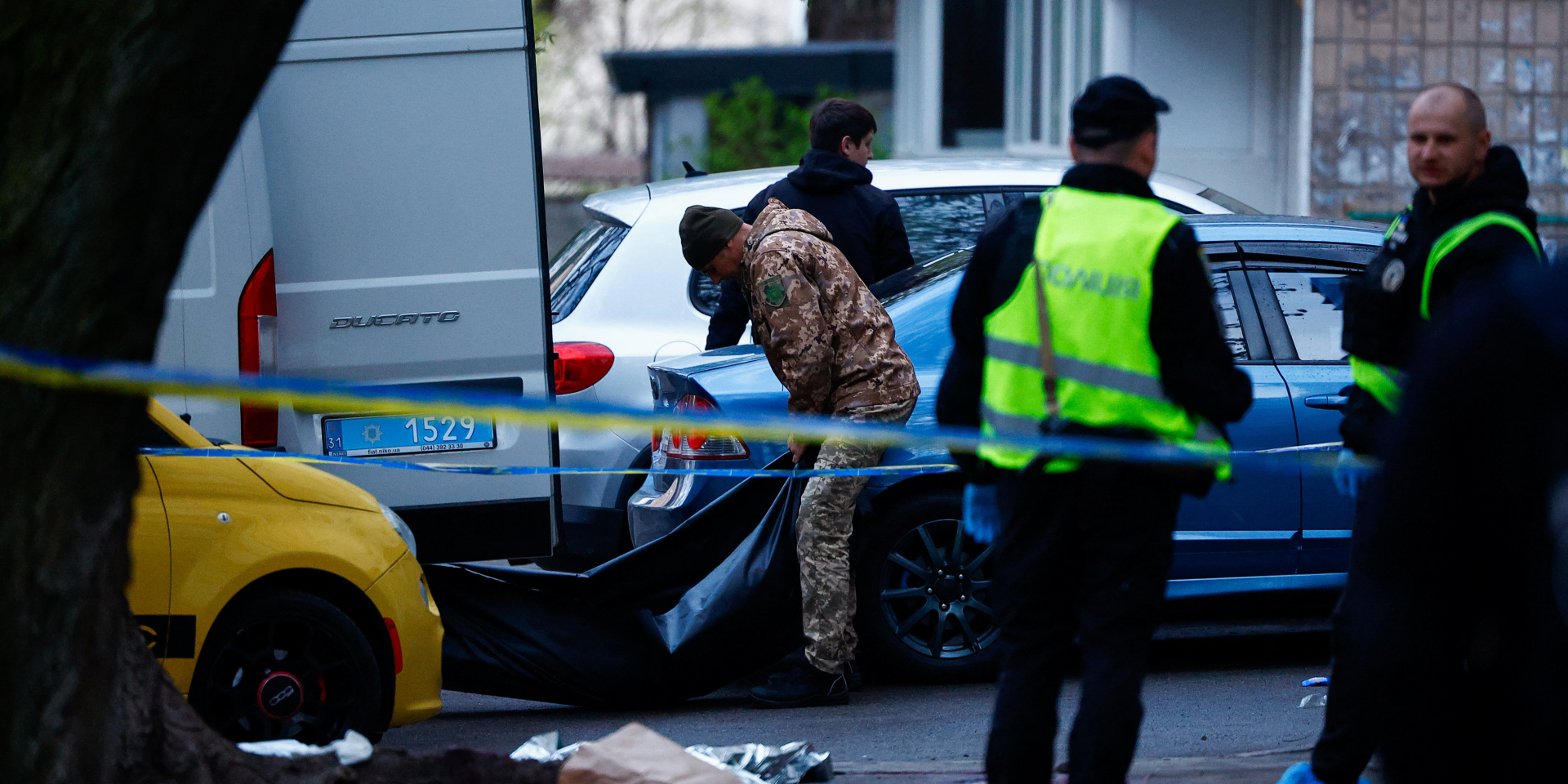 «Успех действий РФ был бы намного меньше». Зачем Украине свободное владение оружием — Галушко о расстреле людей в Киеве