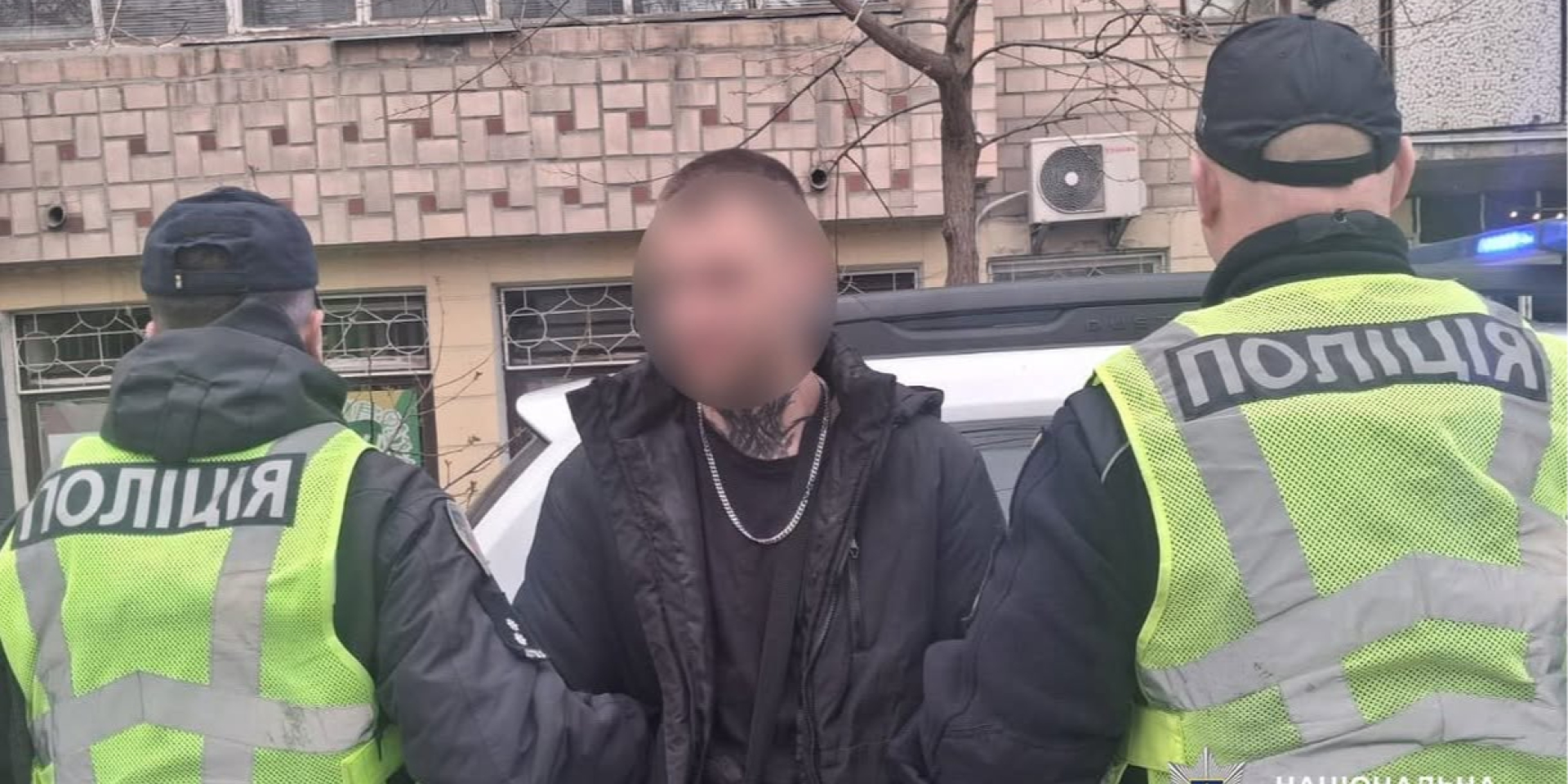 В Сети сообщили о стрельбе в Чернигове, полиция заявила о задержании мужчины со стартовым пистолетом