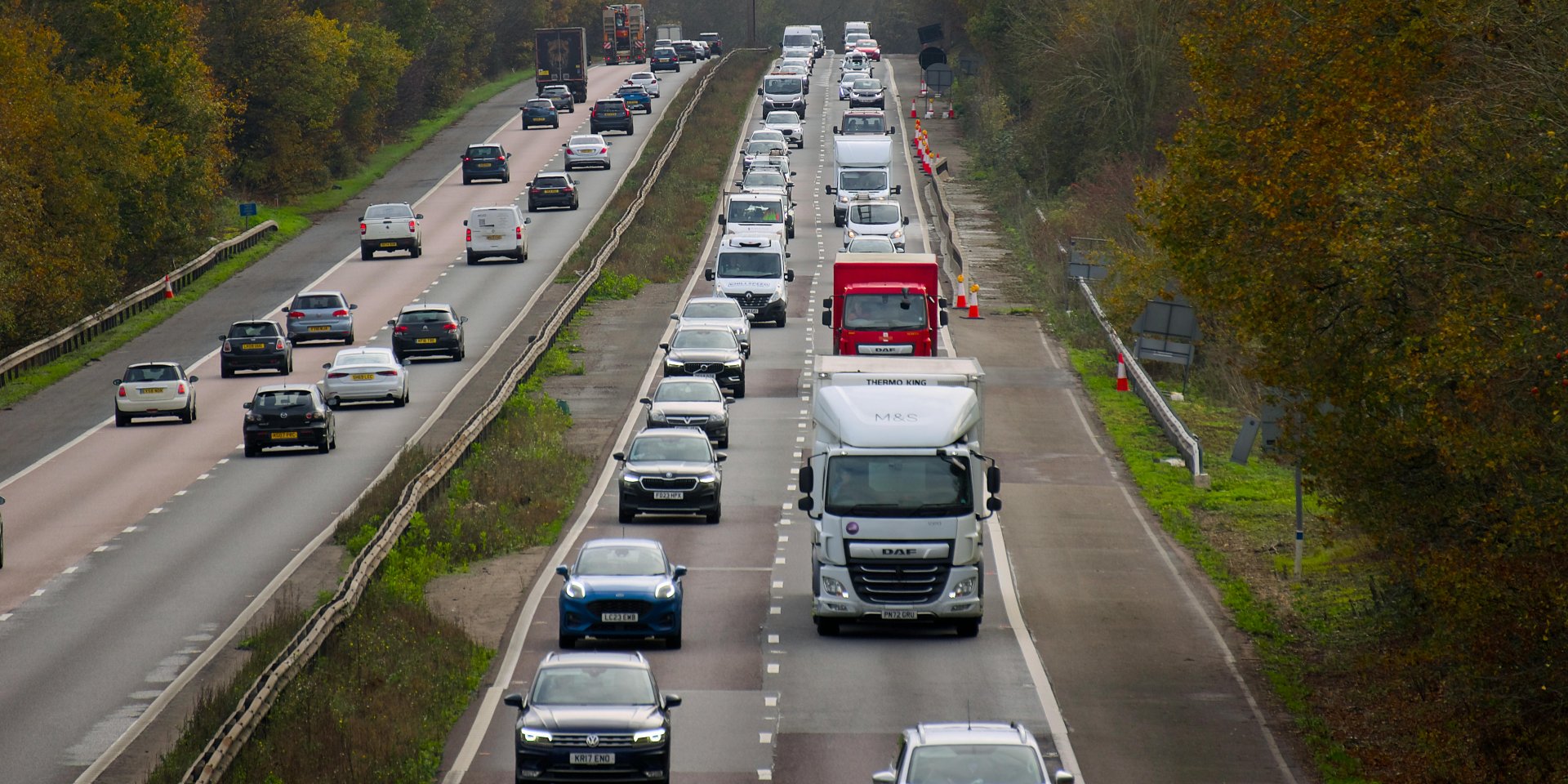 Пересечение границы на легковом авто: с июня водители смогут записаться в очередь онлайн