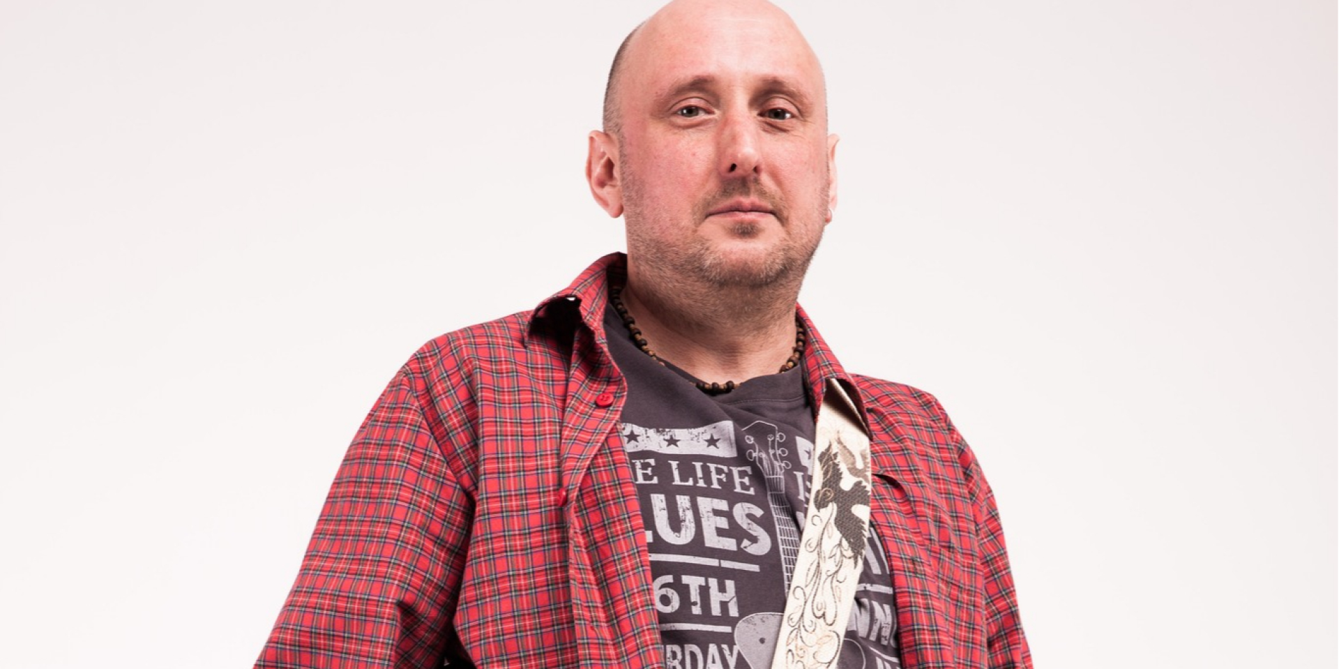 «Радовал нас стейками и пел под гитару». Вокалистка группы Друге сонце рассказала о погибшем во время теракта в Киеве Игоре Савченко