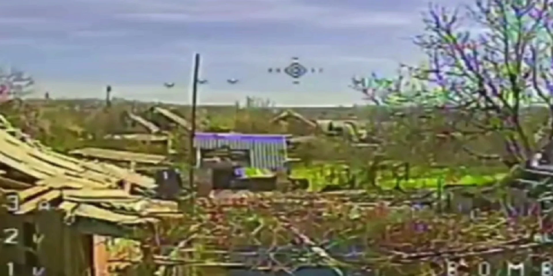 Russia relies on dirt bikes as Ukraine bombs the enemy logistics / The ...