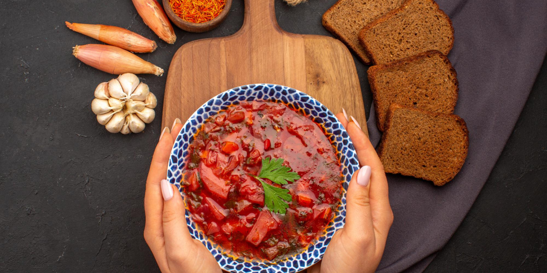 «Есть израильское в украинском предприятии». Британская колумнистка назвала выдающиеся украинские рестораны в Англии и порекомендовала вина