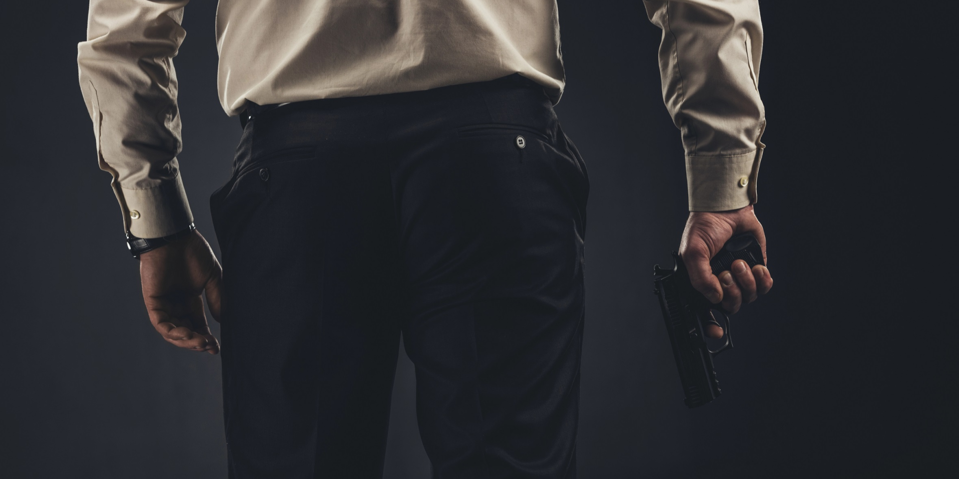 Если рядом человек с оружием, а с нами ребенок. Пять советов, как действовать в такой ситуации