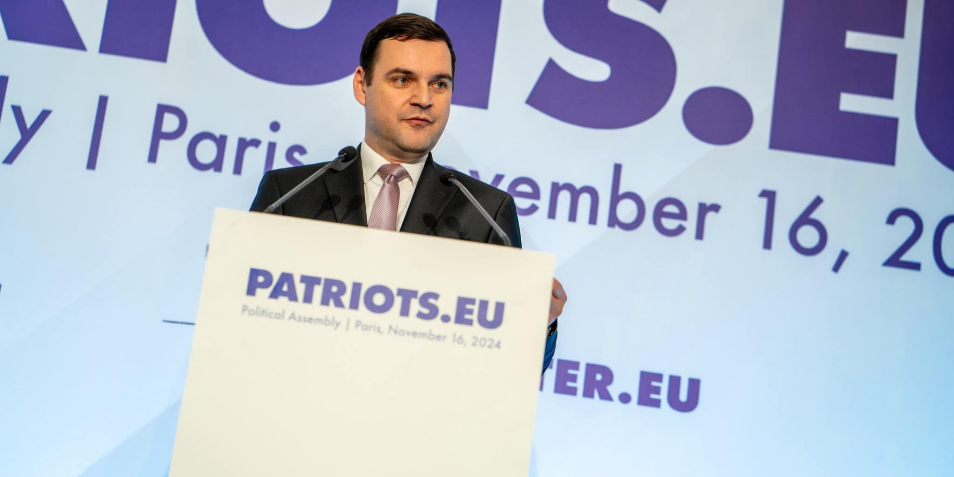 Венгрия и Словакия согласились поддержать кредит ЕС для Украины — МИД Чехии