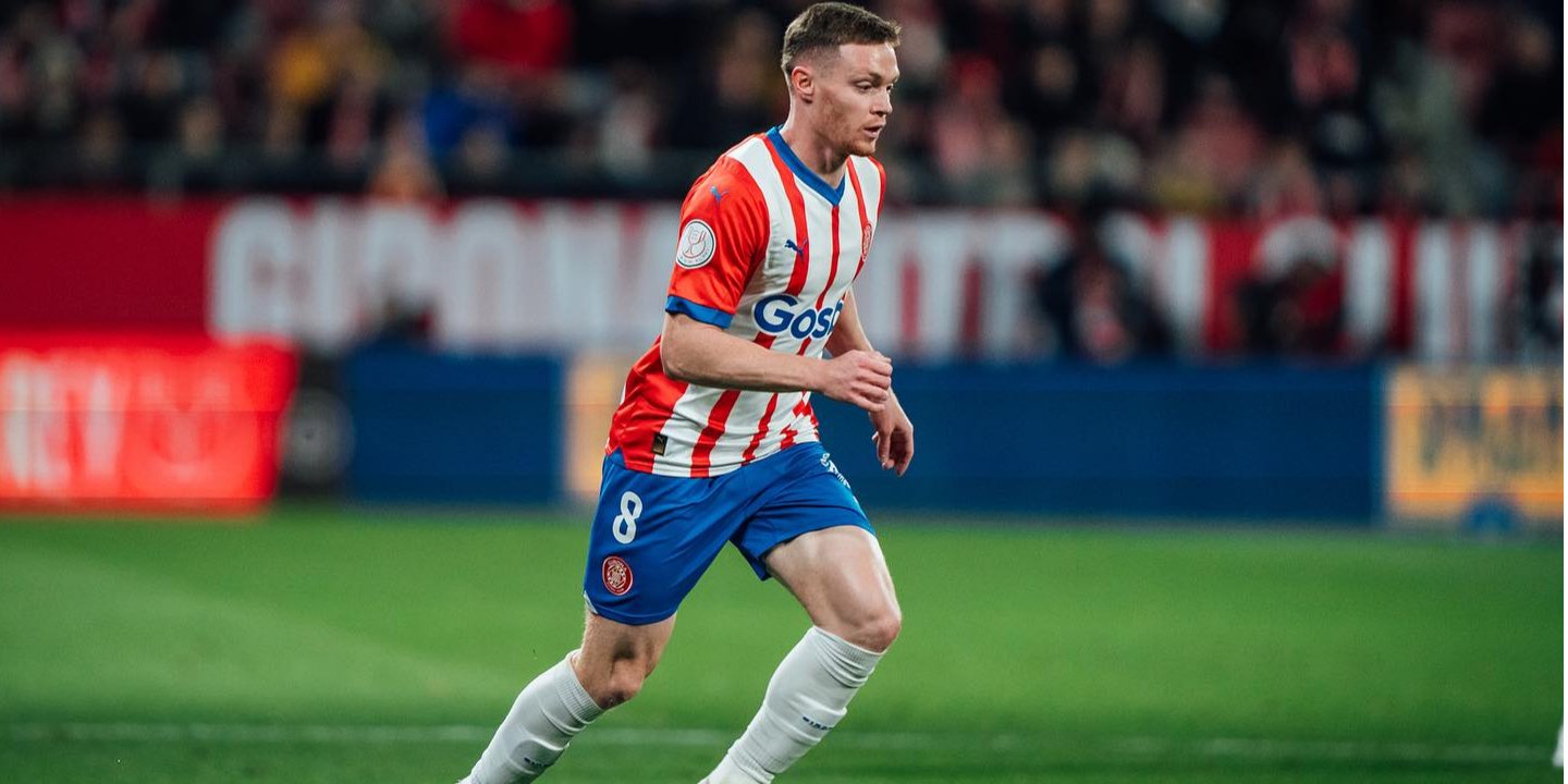 Быстрый гол Цыганкова не спас Жирону от поражения в перестрелке с Бетисом — видео