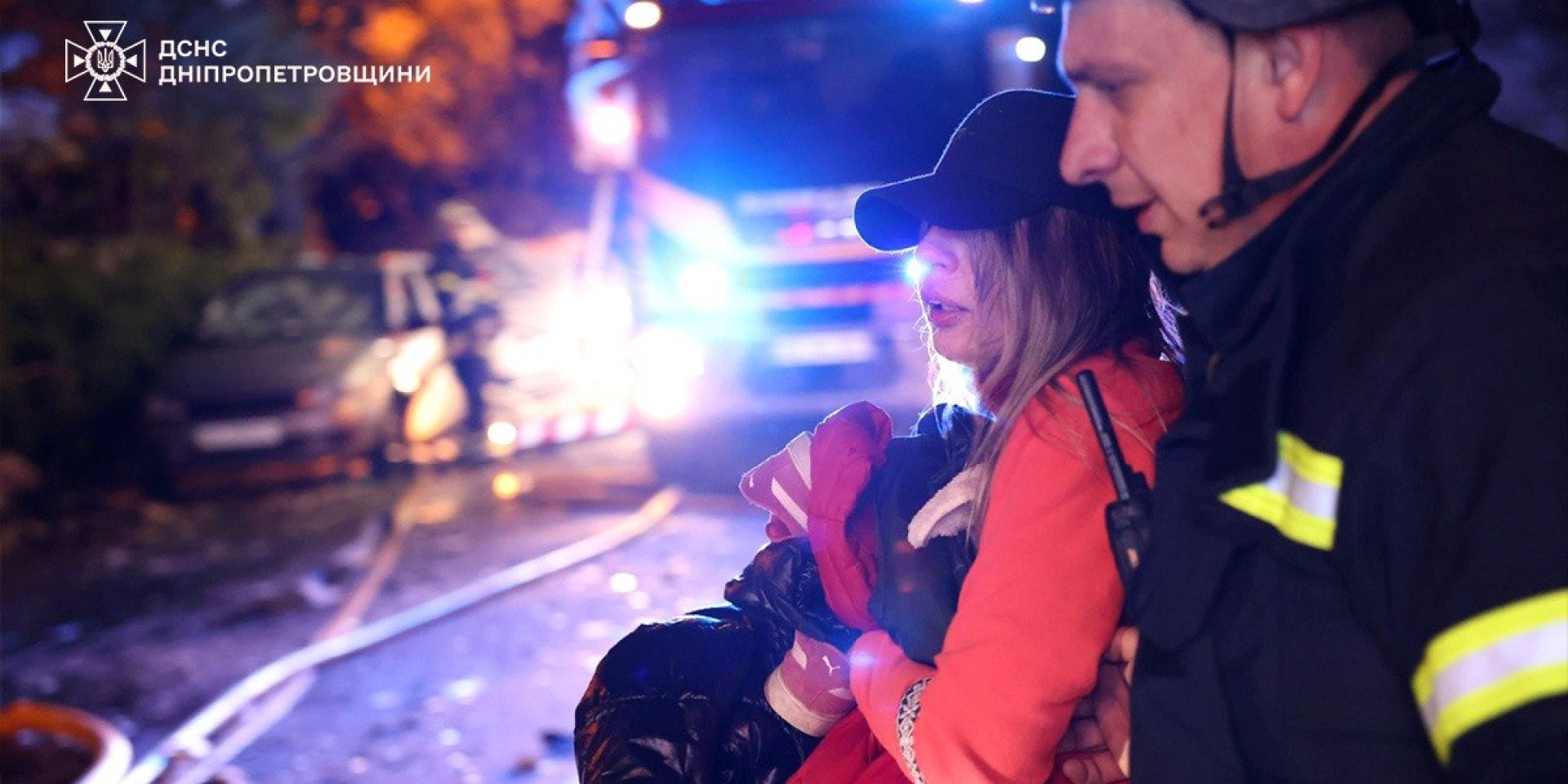 In Dnipro, there is destruction at four locations as a result of a UAV attack, April 23, 2026 (Photo: Department of the State Emergency Service of Ukraine in Dnipropetrovsk Oblast)
