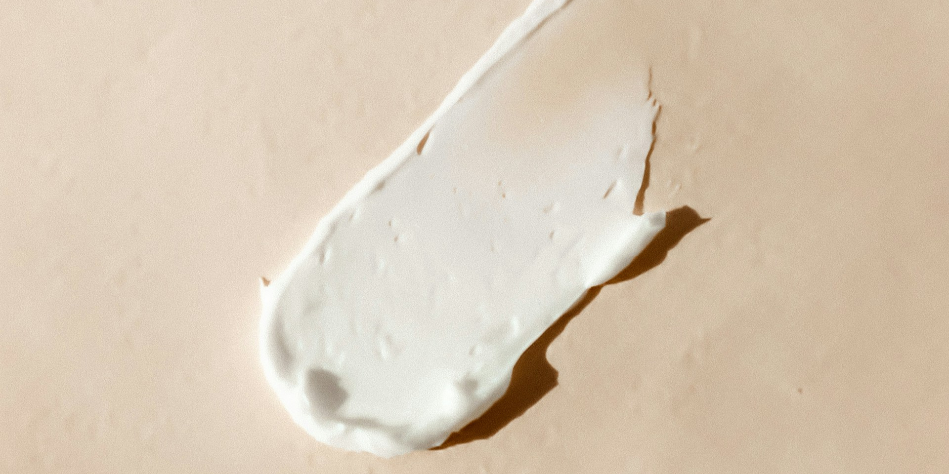 Путем ферментации. Ученые научили бактерии превращать отходы в ингредиенты для косметики