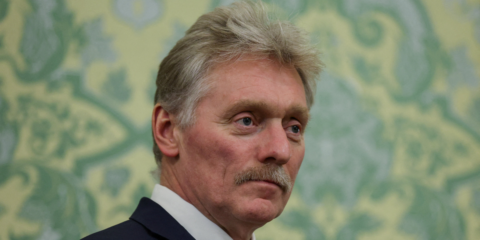 Kremlin says Putin is ready to meet Zelenskyy, but only on its terms