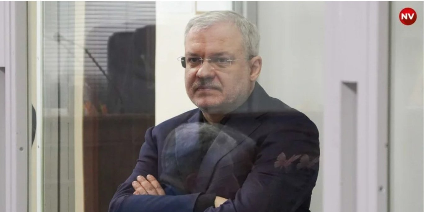 Corrupt minister loses appeal, remains in custody