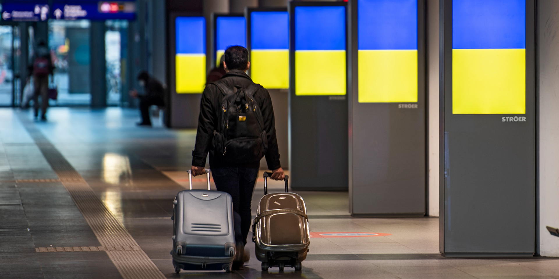 Судьба мужчин от 25 до 60. Останутся ли украинцы в Германии и на каких условиях, или все-таки их депортируют домой — анализ NV