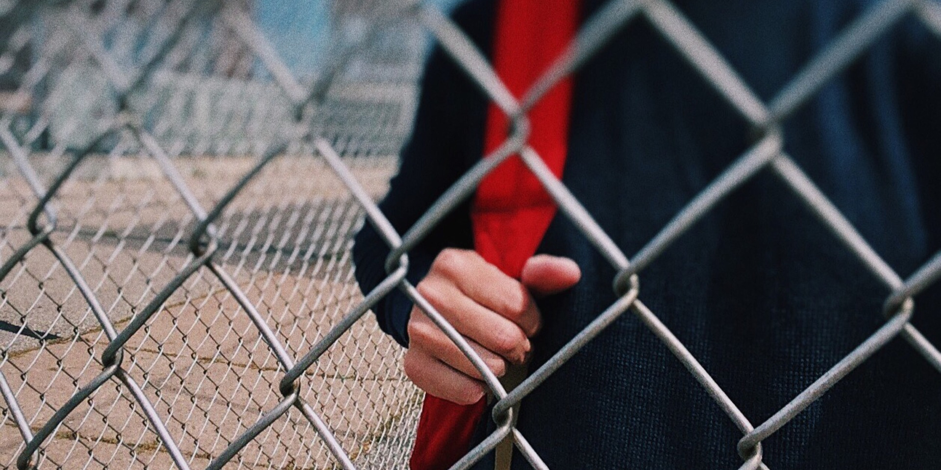 В Ивано-Франковской области оштрафовали мать, потому что ее сын напился коньяка в школе