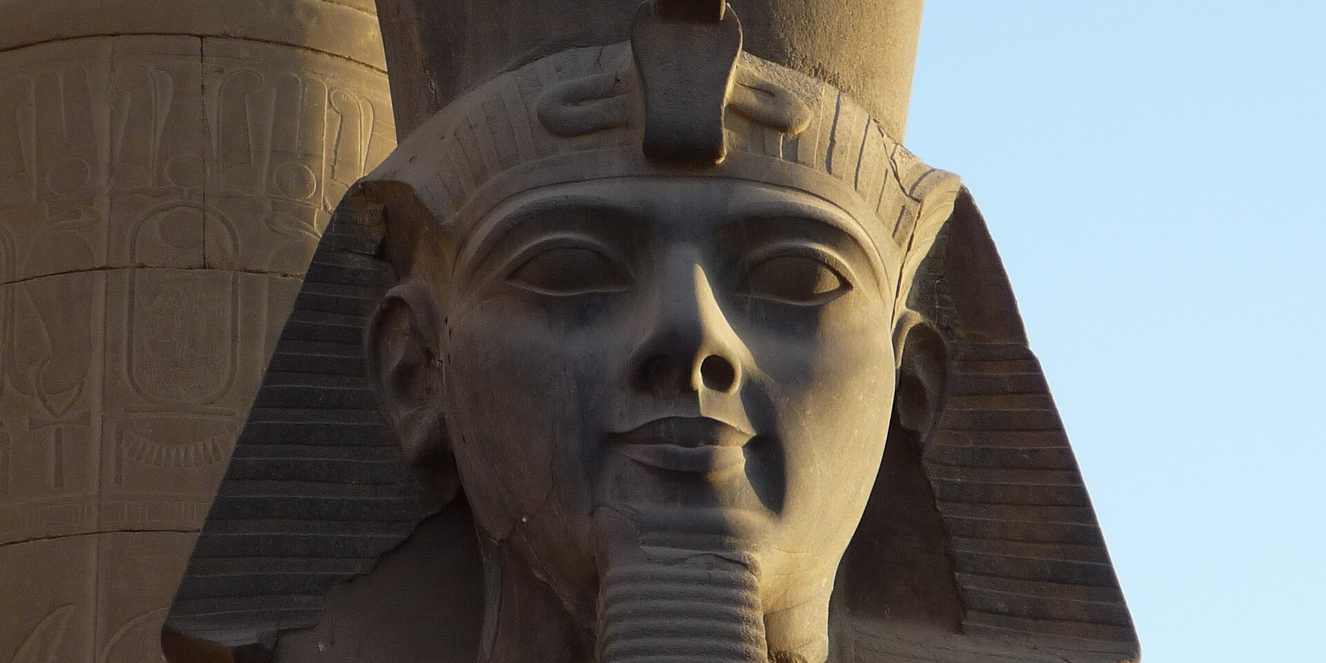 Фараон, упоминавшийся в Библии. В дельте Нила нашли статую Рамзеса II