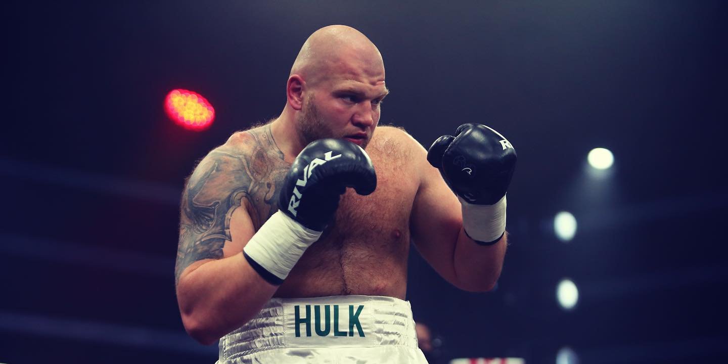 Перенес операцию год назад. Украинский Халк вернется в ринг после поражения от олимпийского чемпиона