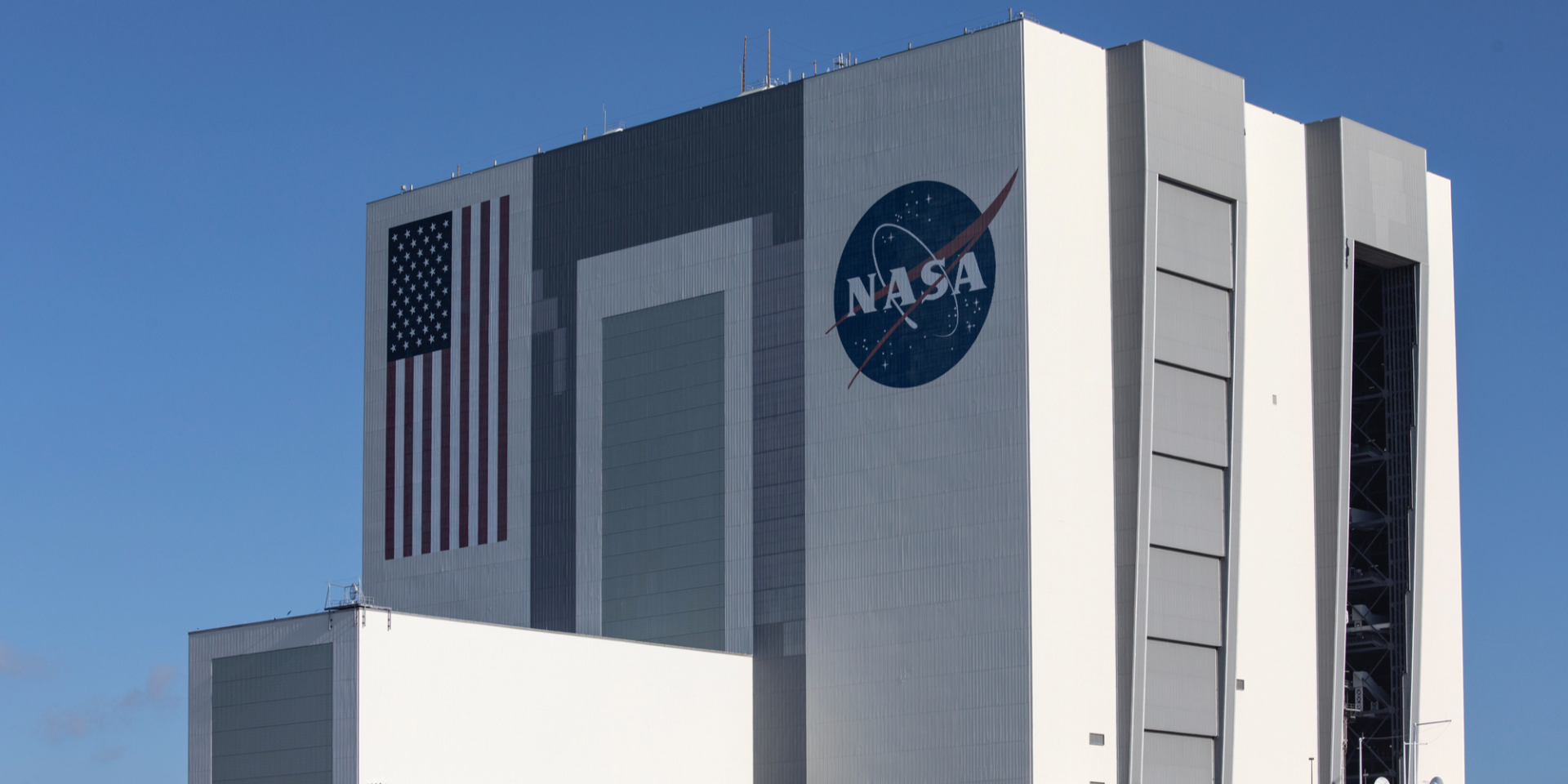 Серия инцидентов. В США расследуют смерти и исчезновения 10 ученых, связанных с ядерными и космическими разработками