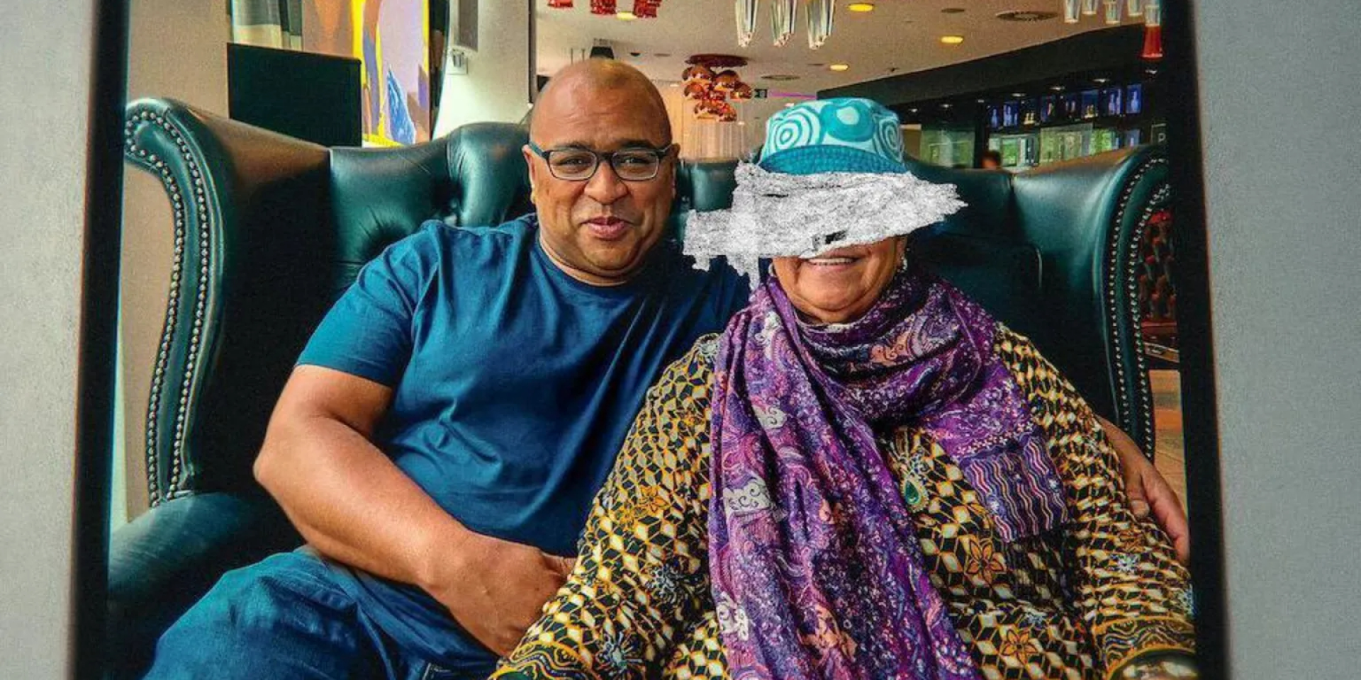 Обещала наследство. В Сингапуре женщина выдавала себя за особу королевских кровей, чтобы выманивать деньги у людей