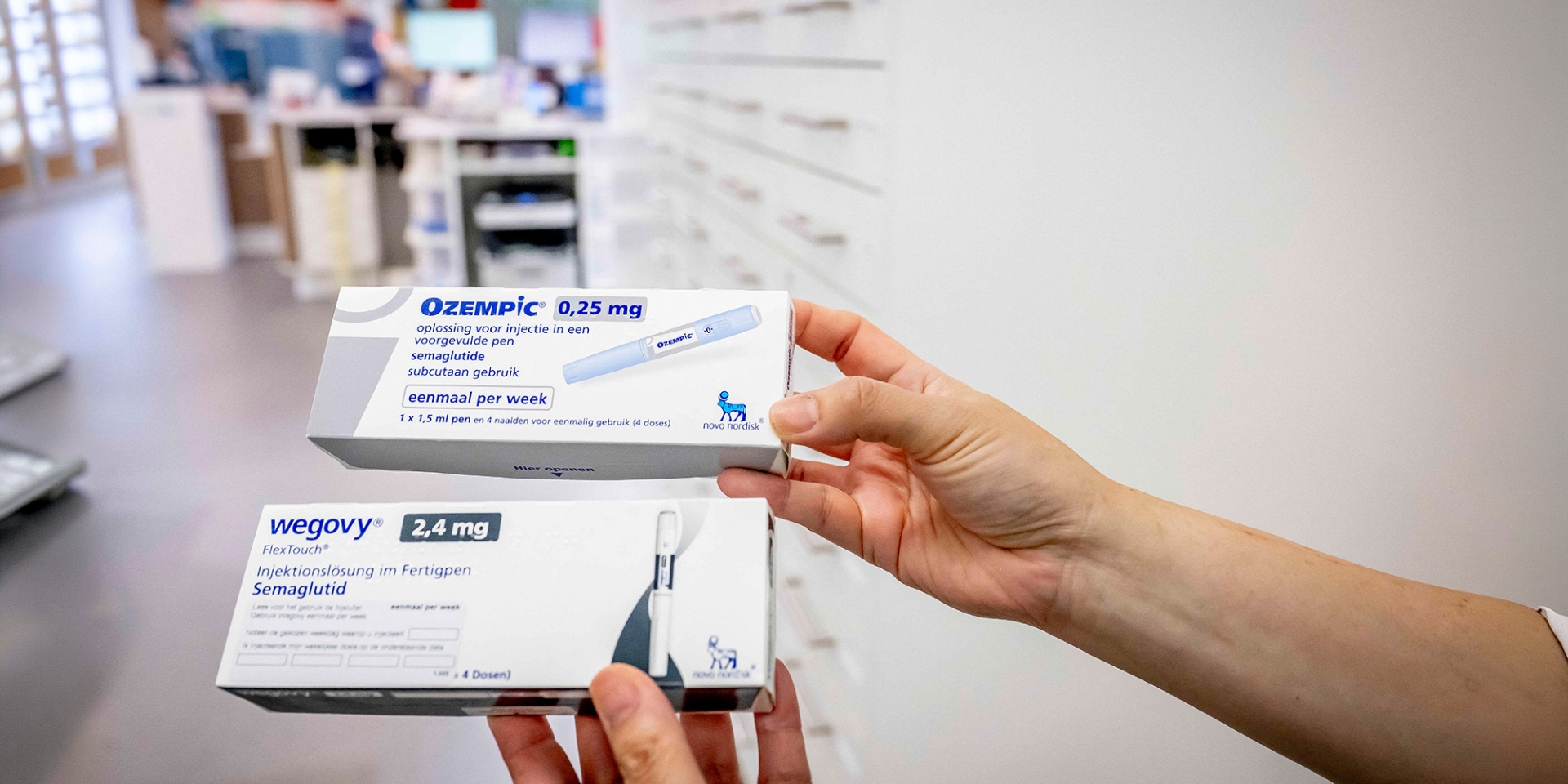 Оземпік і Вегові офіційно не продаються в Україні, тож пацієнти купують його на інтернет-платформах або їздять за ним за кордон (Фото: Robin Utrecht/ABACAPRESS via Reuters)