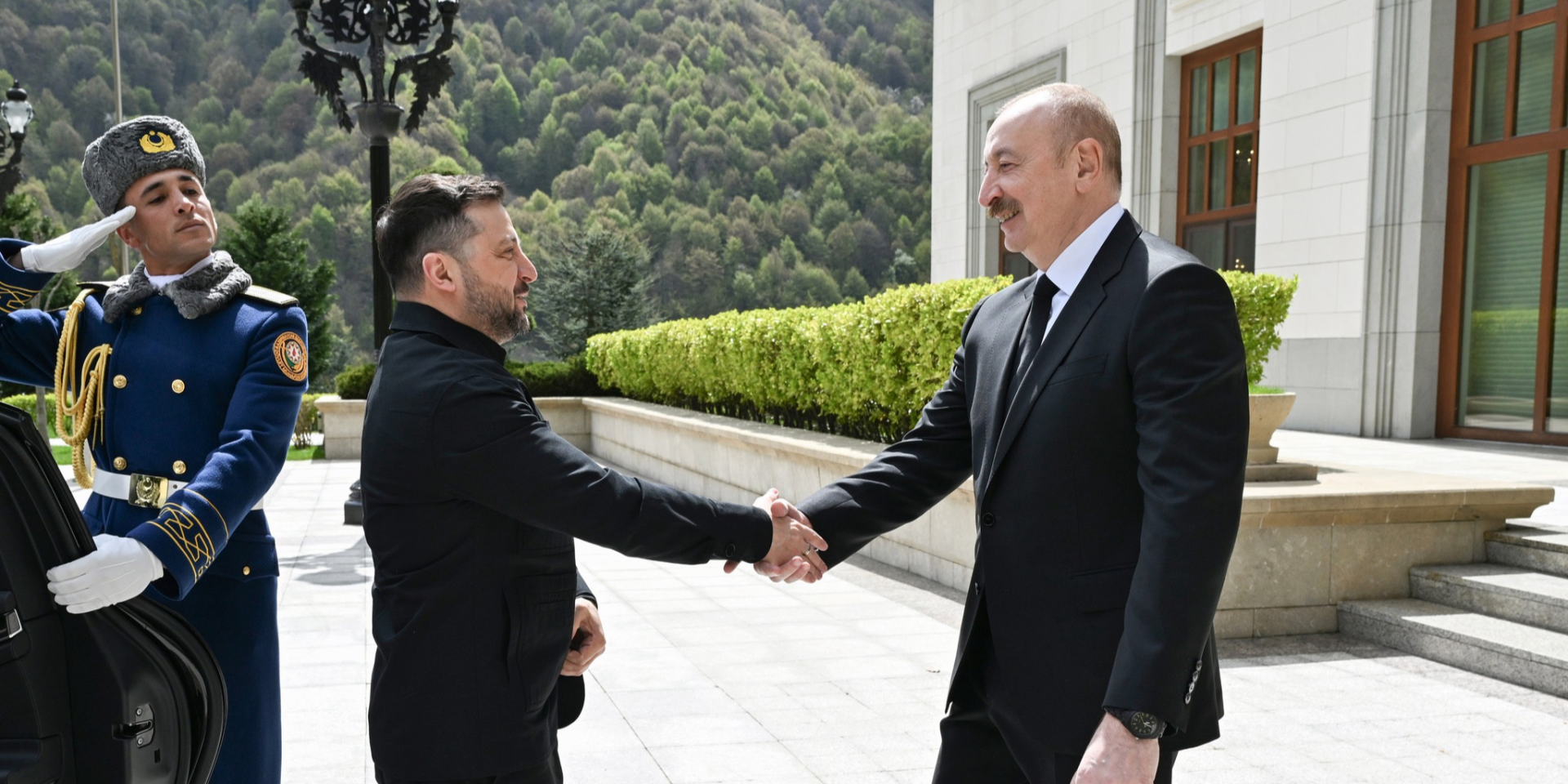 Zelenskyy arrives in Azerbaijan for official visit, set to meet Aliyev