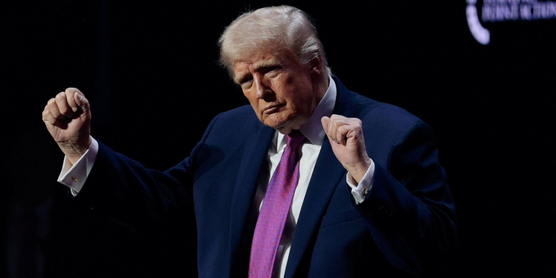 «У нас есть все карты». Трамп отменил поездку американской делегации в Пакистан для переговоров с Ираном