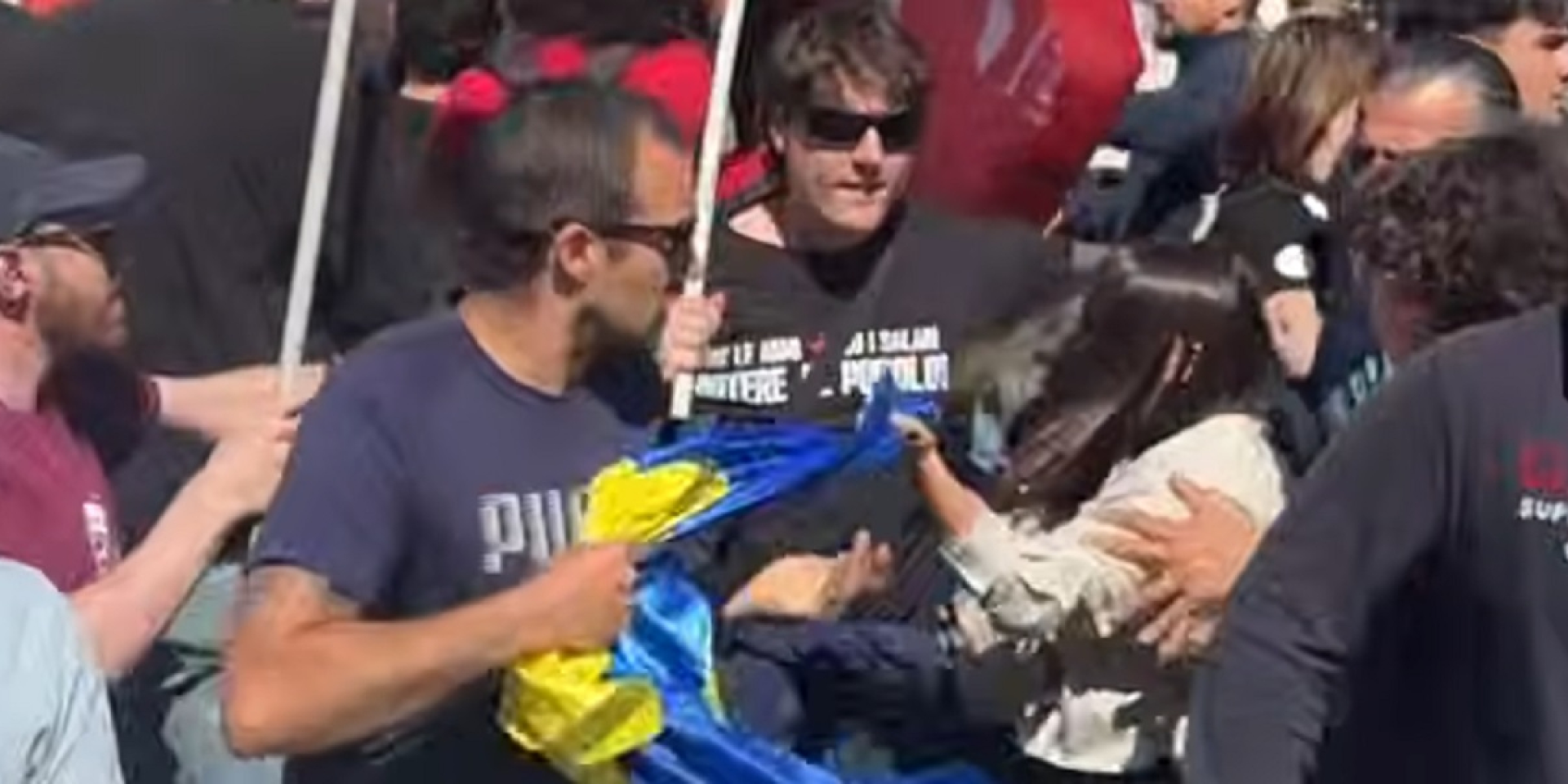 Meloni condemns assaults on Ukrainian flag carriers during Rome demonstrations — video