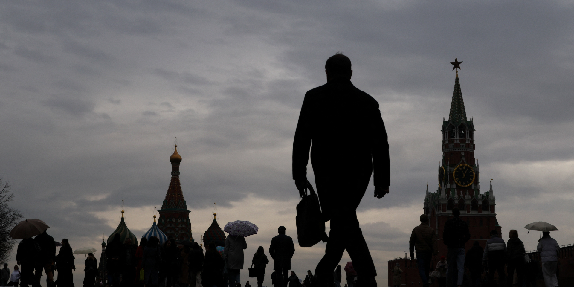 В России нарастает народное недовольство, и Путин отвечает на это единственным известным ему способом — CNN